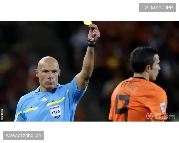 教练区规则全解析：裁判如何判罚教练违规行为？